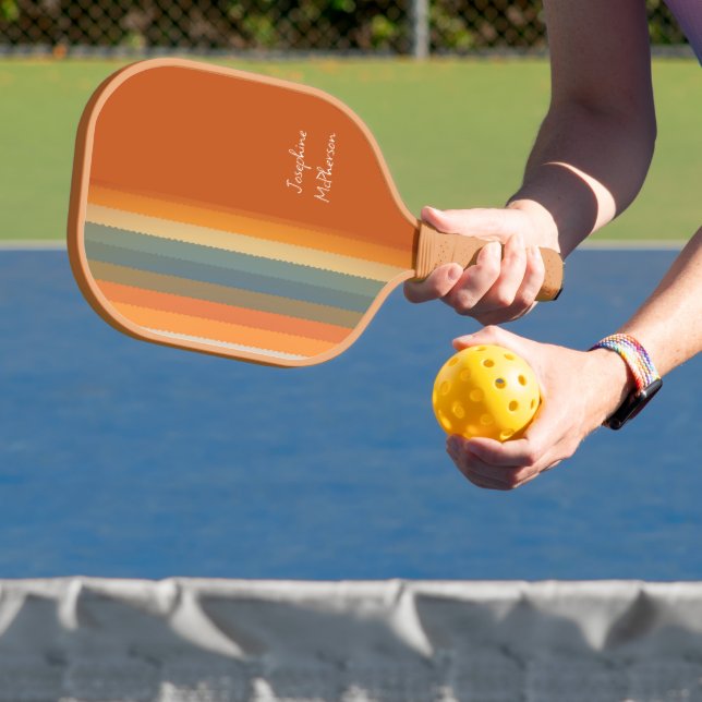Retro Mehrfarbige Pastellstreifen personalisieren Pickleball Schläger (InSitu)