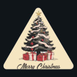 Retro Merry Christmas Tree Sticker<br><div class="desc">Eine bezaubernde Kollektion von Produkten,  die mit bezaubernden Weihnachtsbildern geschmückt sind,  die mit Kunstwerken aus der Vergangenheit inspiriert wurden. Dieses Vintag inspiriert,  fröhliche Weihnachtsbaum-Rücksendelabel eignet sich hervorragend,  um Ihre Feierlichkeiten,  Grüße oder Geschenke mit einer Touch Nostalgie zu versehen. Dieses Element kann auf Wunsch mit eigener Beschriftung personalisiert werden.</div>