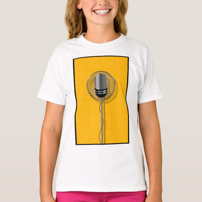 Retro Microphone on Bold Yellow T-Shirt (Vorderseite)