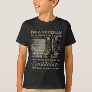 Retro-Militärveteranen gegen Trump-Protest T-Shirt