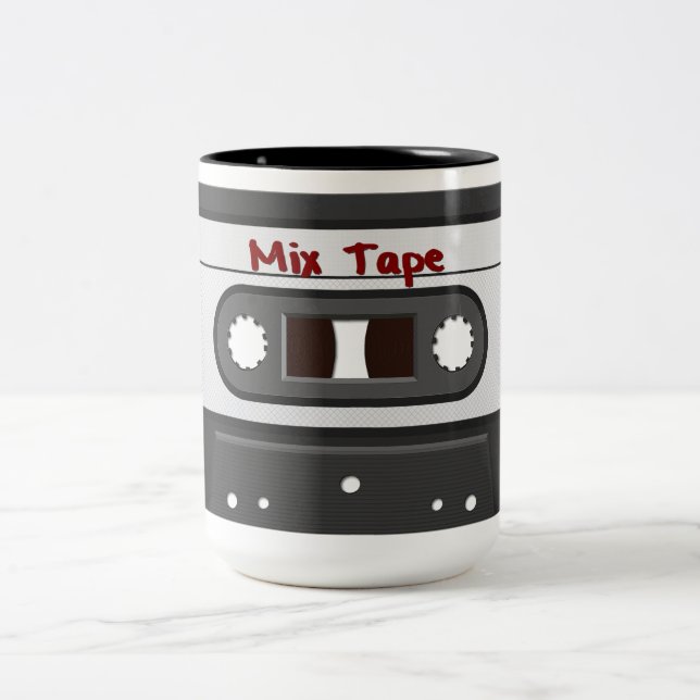 Retro Mix Tape Coffee Tasse der 80er Jahre (Mittel)