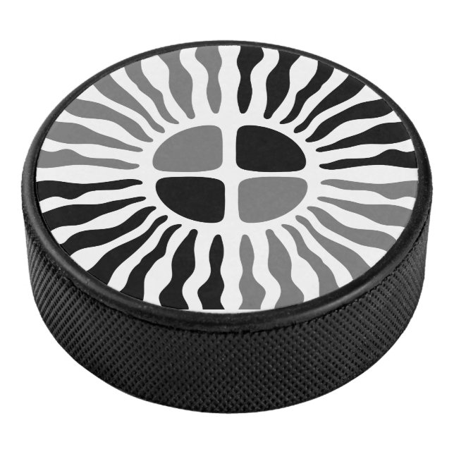 Retro Mod Black and White Sunburst Geometric Eishockey Puck (3/4)