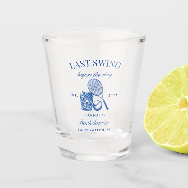 Retro Modern Tennis Party Bachelorette Schnapsglas (Vorderseite)