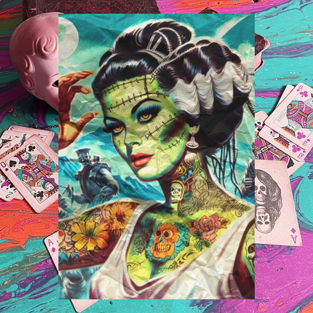 Retro Monster Girl Seidenpapier (Von Creator hochgeladen)