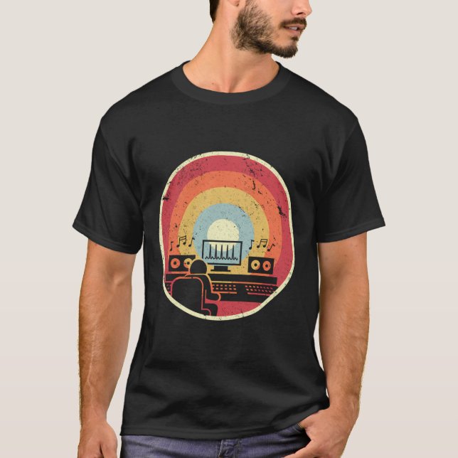 Retro Music Producer T-Shirt (Vorderseite)