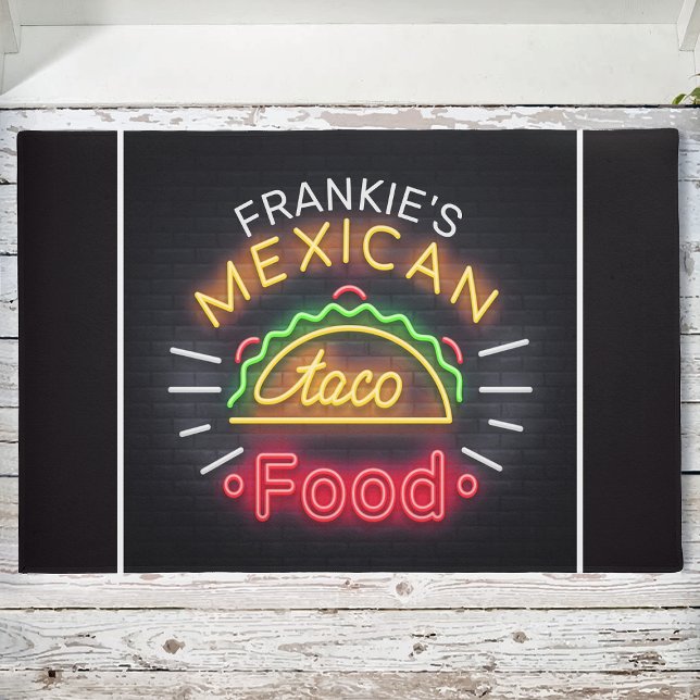 Retro Neon Mexican Food Taco Personalisiert Diner Fußmatte (Von Creator hochgeladen)