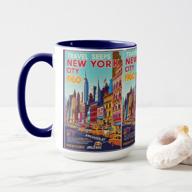 Retro NYC Reisen Kunst | Lebhaftes Skyline Design Tasse (Mit Donut)