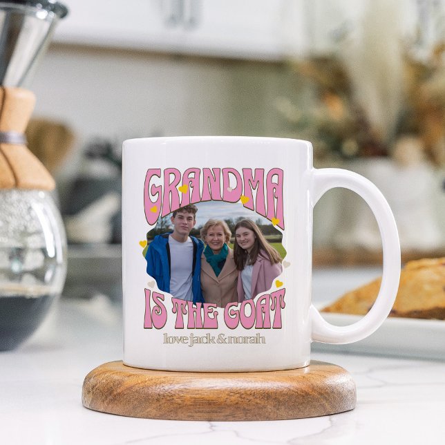 Retro Oma ist die Tasse des Ziegenfels, das Foto (Retro GOAT mug for greatest grandma of all time with photo and grandkids names)