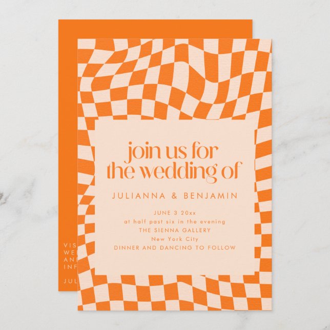 Retro Orange Abstract Check Wedding QR Code RSVP Einladung (Vorne/Hinten)