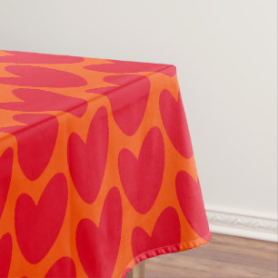 Retro Orange mit Groovy Red Hearts Tischdecke