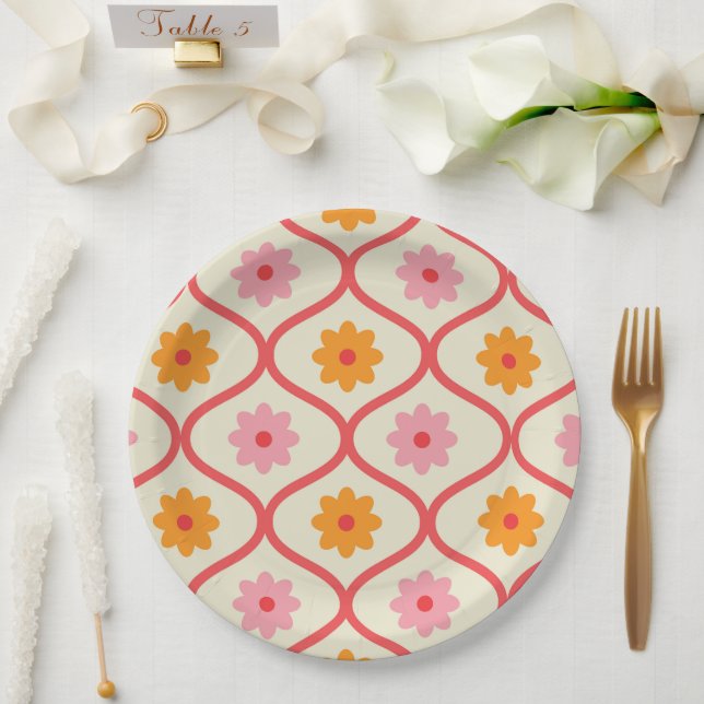 Retro orange und rosa Blumen auf Ogee-Muster  Pappteller (Hochzeit)