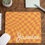 Retro Orange Warpe Schachbrett Board Individuelle  Mousepad<br><div class="desc">Dies ist ein Retro Orange Schachbrett Board Individuelle Name Monogram Mouse Pad!</div>