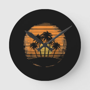 Retro Palme Baum Sonnenuntergang Sommer Strand Vin Runde Wanduhr