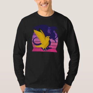 Retro Parrot I Dragon I schreiend Königin von Baye T-Shirt
