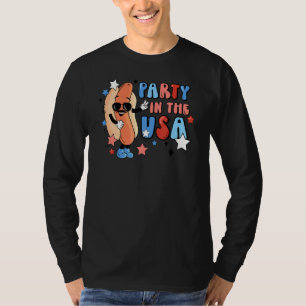Retro-Party in der US-amerikanischen Hot Dog-Ameri T-Shirt