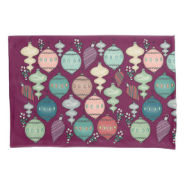 Retro Pastel Weihnachtsschmuck auf Plum Kissenbezug