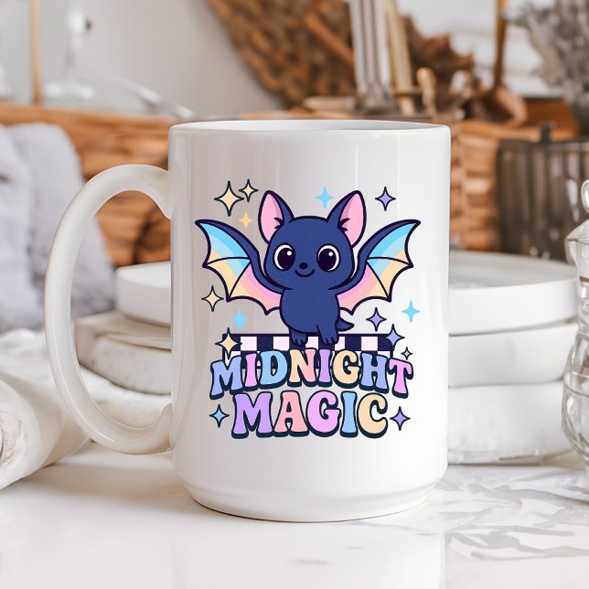 Retro Pastelcore Niedliches Halloween-Bat & Checke Kaffeetasse (The midnight magic kawaii bat design shines with retro pastel charm.)