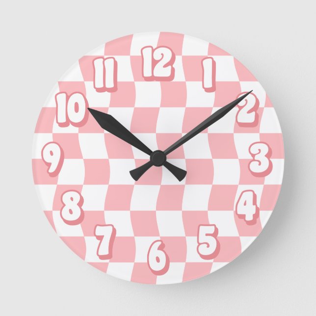 Retro Pastell Pink White Wavy Checkerboard Runde Wanduhr (Vorderseite)