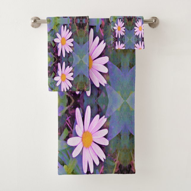 Retro Pink Daisy Blume Pattern Badhandtuch Set (Insitu)