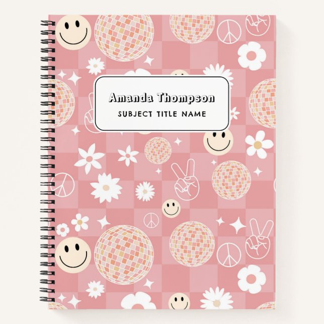 Retro Pink Groovy Checkered Hippie School Notizbuch (Vorderseite)