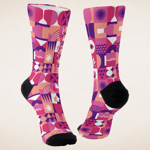 Retro Pink Lila Wine Bauhaus Muster Socken