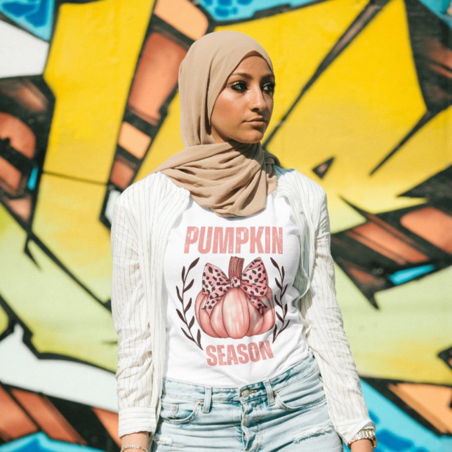 Retro Pink Pumpkin Saison Coquette Bow Fall Floral Tri-Blend Shirt (Von Creator hochgeladen)