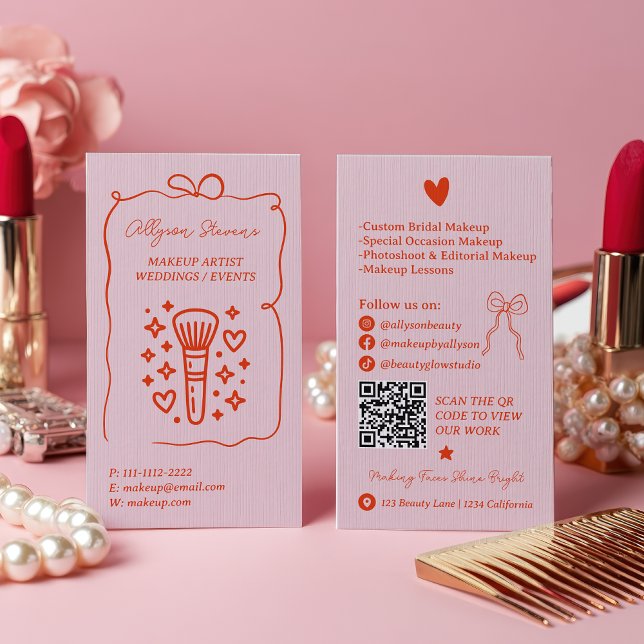 Retro Pink Red Doodles Makeup Artist QR Code Visitenkarte (Retro Pink Red Doodles Makeup Artist QR Code Business Card)
