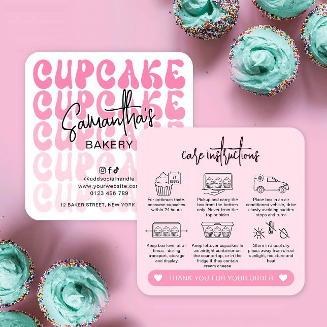 Retro Pink Trendy Girly Cupcakes Betreuungsanleitu Quadratische Visitenkarte (Trendy cupcake care instructions cards in modern pink colors featuring retro fonts and care icons)