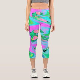Retro Pink und Light Blue Liquide Art auf Hydrange Capri Leggings