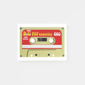 Retro-Pop-Musik-Kassette DJ-Aufnahmekassette Seite Post-it Klebezettel