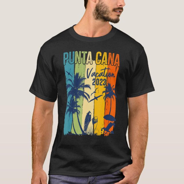Retro Punta Cana 2023 Dominikanischer Familienurla T-Shirt (Vorderseite)