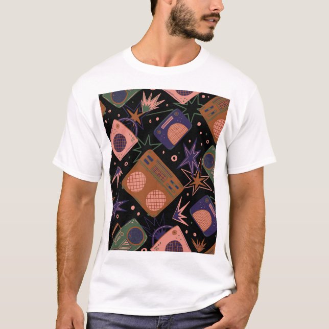 Retro-Radios, Bandrekorder-Muster. T-Shirt (Vorderseite)