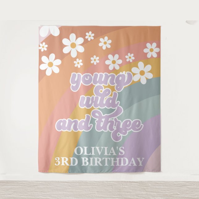 Retro Rainbow Young Wild 3. Geburtstag Wandteppich (Vorderseite)