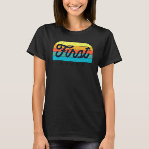 Retro-Regenbogenlehrer erster Klasse Niedlich T-Shirt