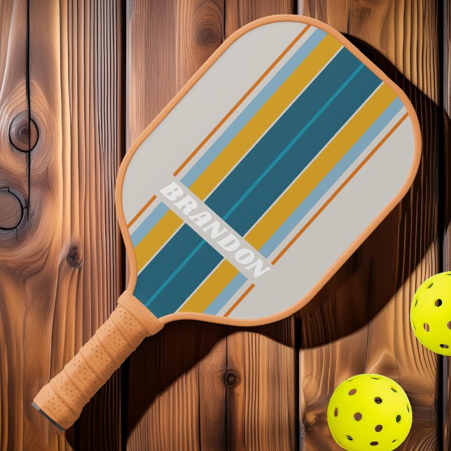 Retro-Regenbogenstreifen Streifen mit Namen Pickleball Schläger (Von Creator hochgeladen)