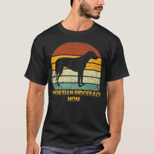 Retro Rhodesian Ridgeback Mama Gift Dog Owner Moth T-Shirt