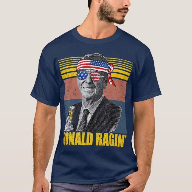 Retro Ronald Ragin Reagan Funny 4. Juli Team T-Shirt (Vorderseite)