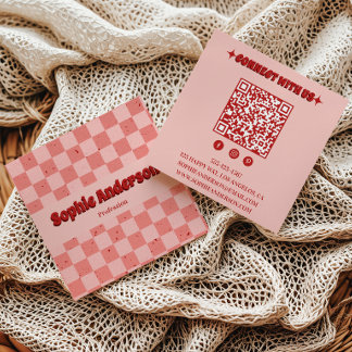 Retro Rosa & Rot Kariert mit QR-Code Quadratische Visitenkarte