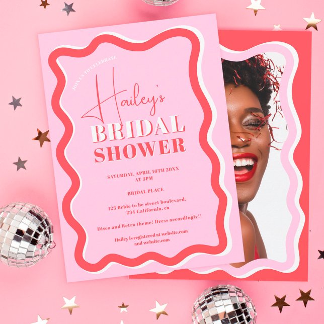 Retro rosa rote Kurve quiggisches Brautparty Einladung (Von Creator hochgeladen)