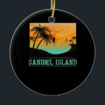 Retro Sanibel Island Florida Tropical Sunset Beach Keramik Ornament<br><div class="desc">Mit einem Sonnenuntergang und Palmen ist dieses Design die perfekte Erinnerung für einen erholsamen Urlaub auf Sanibel Island.</div>