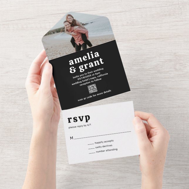 Retro Schriftart Black QR Code Foto Moderne Hochze All In One Einladung (Abreißen)