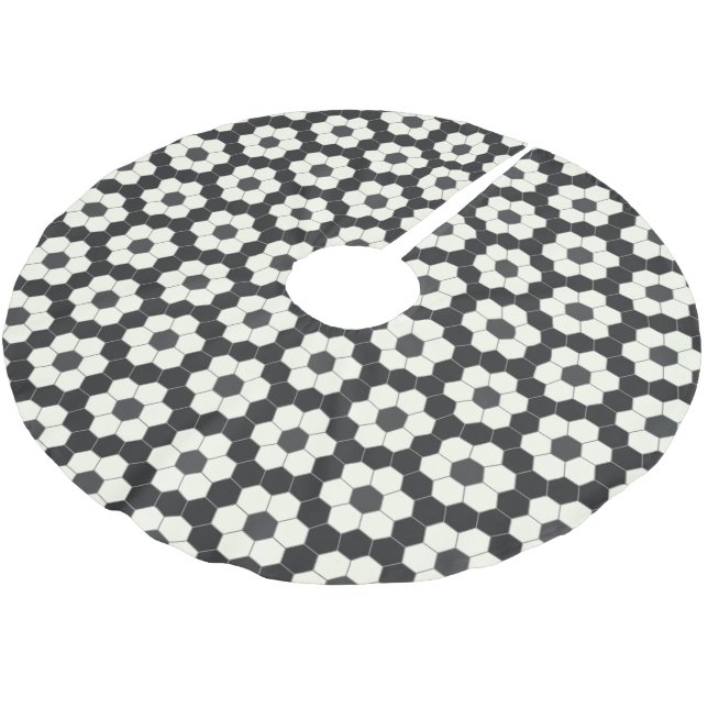 Retro Schwarz-Weiß-Geometrische Hexagon-Tile    Polyester Weihnachtsbaumdecke (Schrägansicht)
