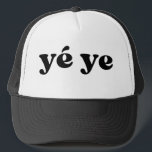 Retro Schwarz-Weiß Opa Chinesisch yé ye Truckerkappe<br><div class="desc">"yé ye" im Retro-Stil Schriftart,  Farbe ist editierbar; fügen Sie Ihren eigenen Namen,  wenn gewünscht,  und wählen Sie Hassstil. Kontaktieren Sie mich für weitere Spitznamen.</div>