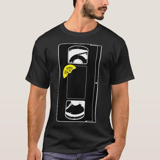 Retro Sei Nett VHS T-Shirt (Vorderseite)