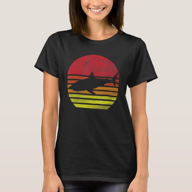Retro Shark T-Shirt (Vorderseite)