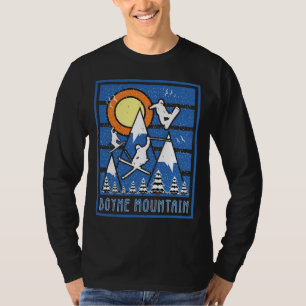 Retro Skifahren im Boyne Mountain T-Shirt
