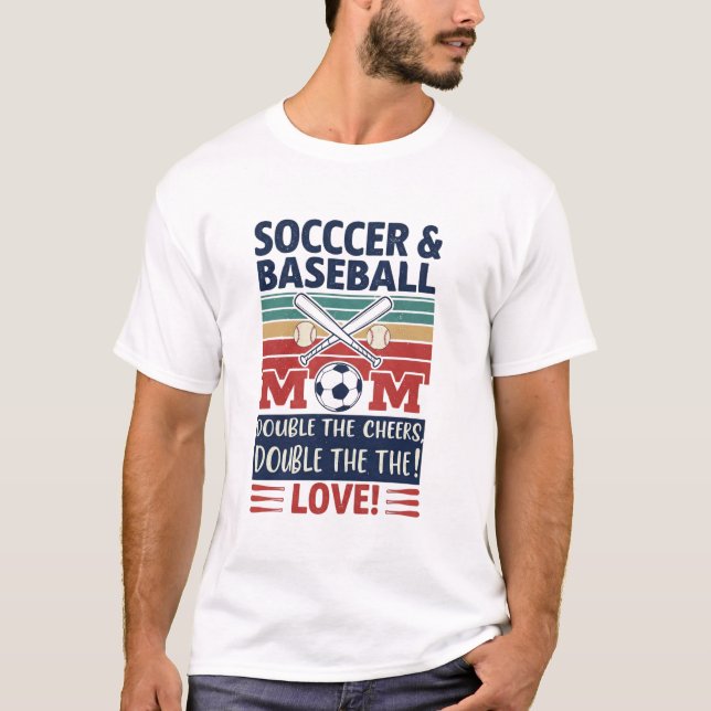 Retro Soccer & Baseball Mom T-Shirt (Vorderseite)