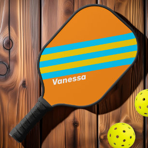 Retro-Sommer-Strand-Streifen mit Namen Pickleball Schläger