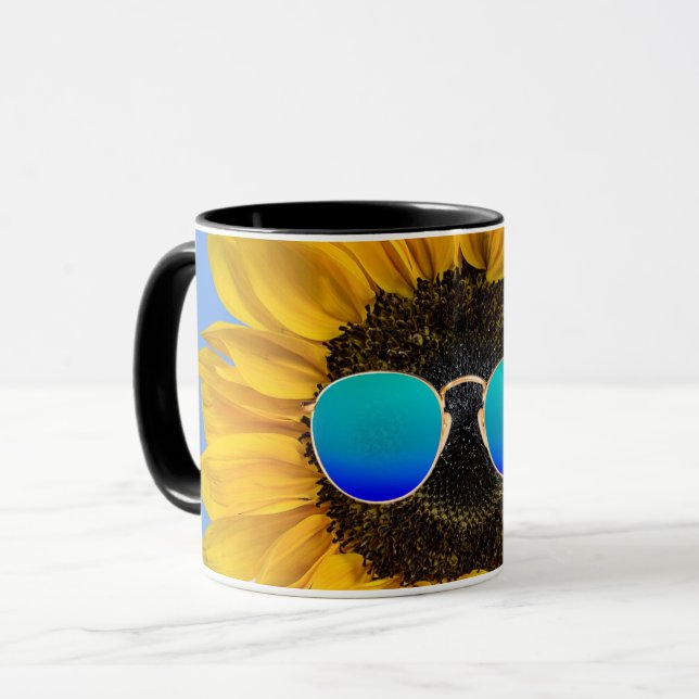Retro-Sonnenbrille auf Sonnenblume Tasse (Vorderseite Links)