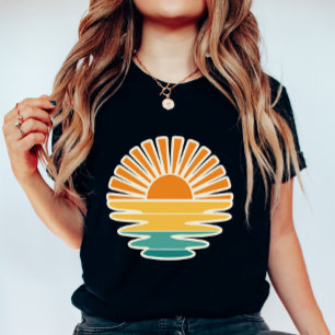 Retro-Sonnenuntergang-Grafik; Sommer, Sonne und Me T-Shirt